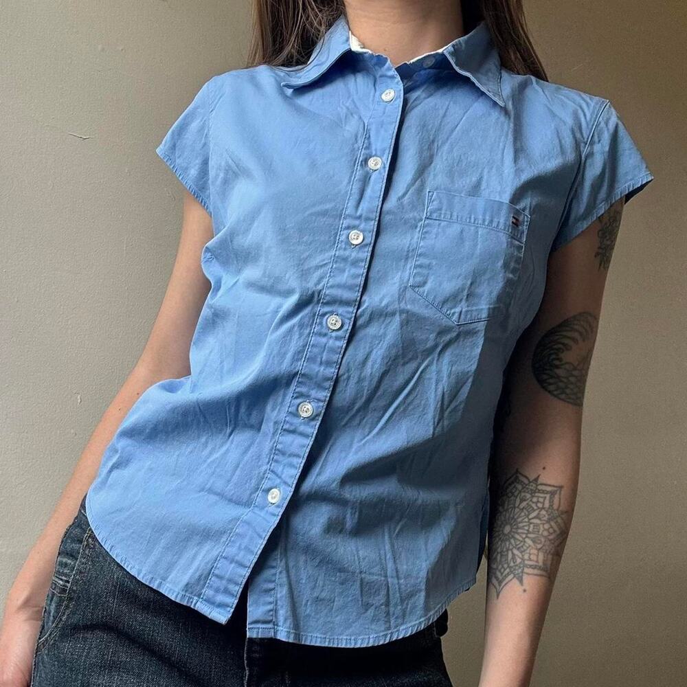 Vintage Tommy Jeans Blue Short Sleeve Button Up Shirt Medium 90s Cotton Preppy